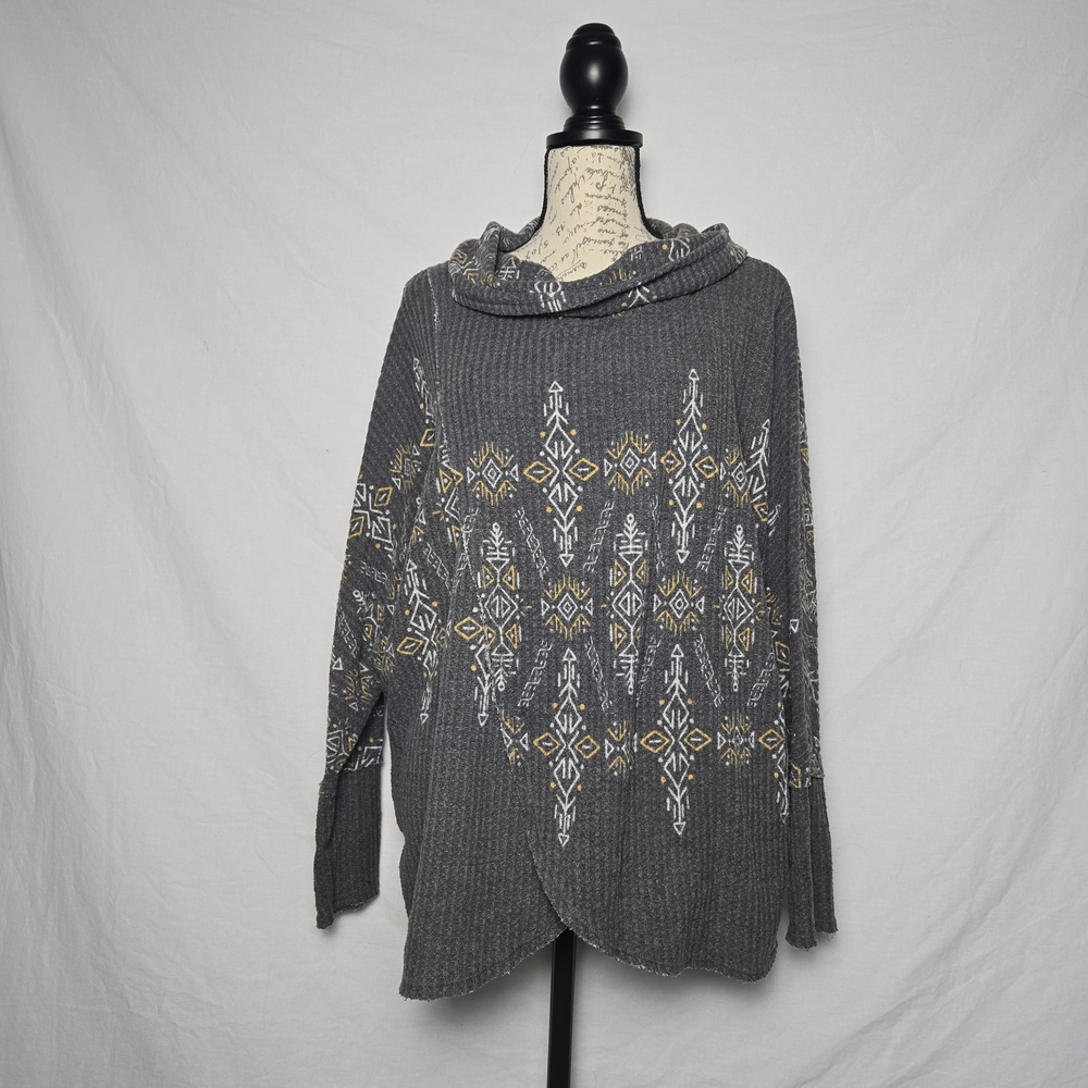 LuLaRoe Kristen Waffle Knit Pullover - Grey Aztec Boho - Size M